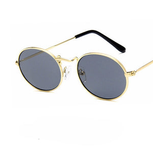 Retro Red Oval Sunglass